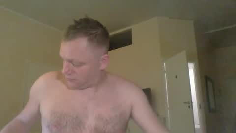 Snapshot of m15kala chatting on October 9, 10:57 am m15kala online show from October 9, 10:57 am