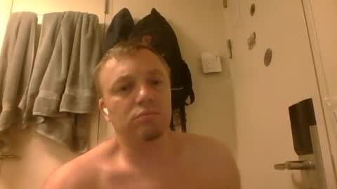 Snapshot of m15kala chatting on November 13, 10:25 am m15kala online show from November 13, 10:25 am