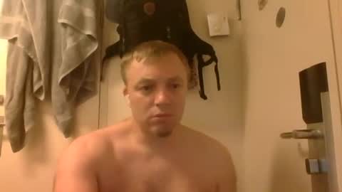 Snapshot of m15kala chatting on November 18, 5:23 am m15kala online show from November 18, 5:23 am