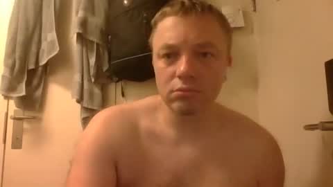 Snapshot of m15kala chatting on November 26, 9:43 am m15kala online show from November 26, 9:43 am