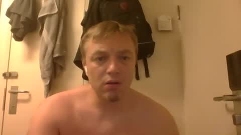 Snapshot of m15kala chatting on January 8, 6:16 am m15kala online show from January 8, 6:16 am