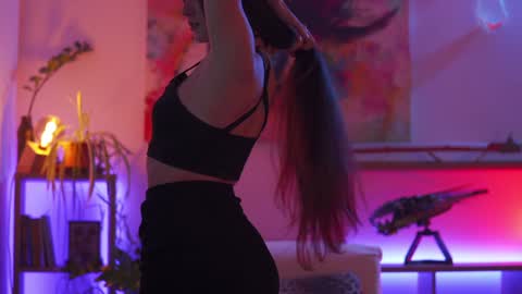 Snapshot of m1agarand chatting on December 2, 10:56 pm M1A Dddy online show from December 2, 10:56 pm