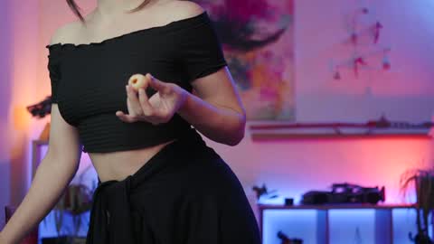 Snapshot of m1agarand chatting on January 14, 9:20 pm M1A Dddy online show from January 14, 9:20 pm