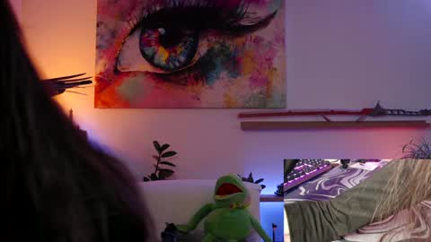 Snapshot of m1agarand chatting on February 6, 12:11 am M1A Dddy online show from February 6, 12:11 am