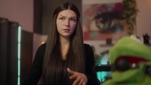 Snapshot of m1agarand chatting on September 25, 8:45 pm M1A Dddy online show from September 25, 8:45 pm