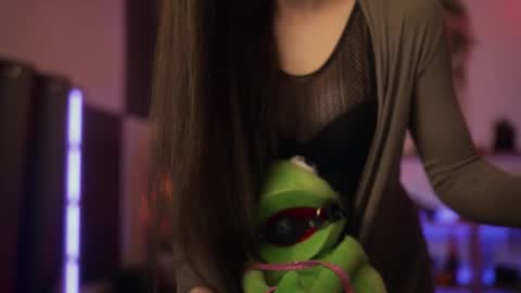 Snapshot of m1agarand chatting on October 15, 8:53 pm M1A Dddy online show from October 15, 8:53 pm