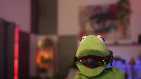 Snapshot of m1agarand chatting on October 21, 9:26 pm M1A Dddy online show from October 21, 9:26 pm