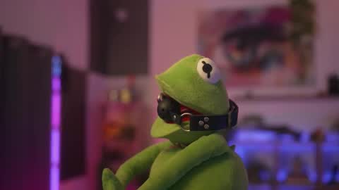 Snapshot of m1agarand chatting on November 13, 7:46 pm M1A Dddy online show from November 13, 7:46 pm