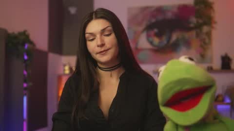 Snapshot of m1agarand chatting on December 18, 11:55 pm M1A Dddy online show from December 18, 11:55 pm