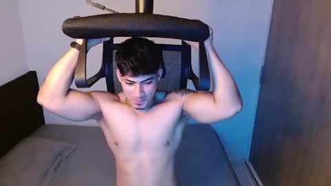 Snapshot of m1chaelx_ chatting on July 22, 11:07 pm MICHAEL online show from July 22, 11:07 pm