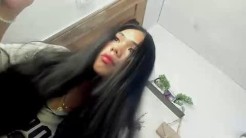 Snapshot of m1ssjanelana69 chatting on June 27, 12:22 pm Janelovesu online show from June 27, 12:22 pm