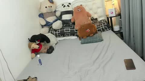 Snapshot of m1sspinay_yassie chatting on January 25, 10:29 am Cutie Yassie online show from January 25, 10:29 am