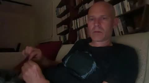 m3morable online show from May 23, 9:41 pm