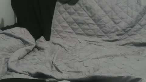 m4dh4tter24 online show from January 5, 12:52 am