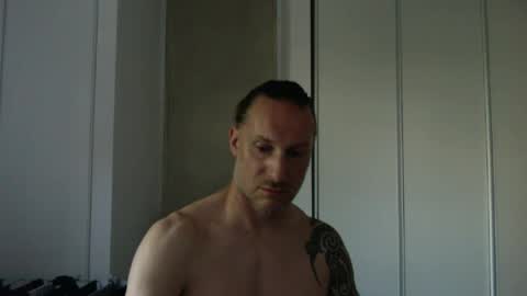 m4rduk online show from June 18, 5:17 pm