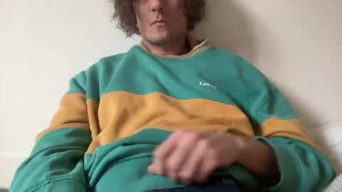 m9734 online show from March 8, 6:01 pm