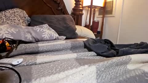 Snapshot of m_a_r_c_u_s1 chatting on December 29, 5:53 am MARCUSNYX online show from December 29, 5:53 am