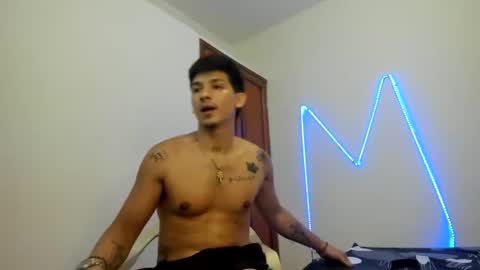 Snapshot of maaster420 chatting on November 14, 2:05 pm itgram pezlo josue online show from November 14, 2:05 pm