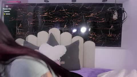 Snapshot of maazikeen chatting on November 14, 5:06 am Mazikeen online show from November 14, 5:06 am