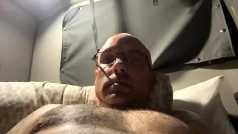 Snapshot of mac402992 chatting on November 8, 3:29 am mac402992 online show from November 8, 3:29 am