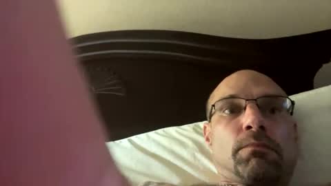 Snapshot of mac402992 chatting on December 21, 5:47 am mac402992 online show from December 21, 5:47 am