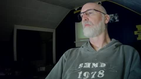 Snapshot of mac8181 chatting on January 18, 12:09 pm mac8181 online show from January 18, 12:09 pm