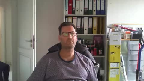 macfly67 online show from February 14, 2:14 pm