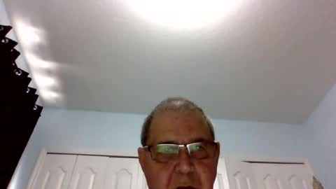 Snapshot of machet1 chatting on June 14, 2:08 pm machet1 online show from June 14, 2:08 pm