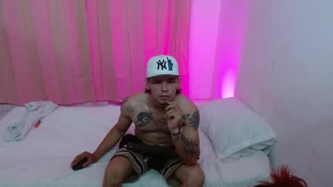 machine_gun27 online show from January 12, 1:42 am