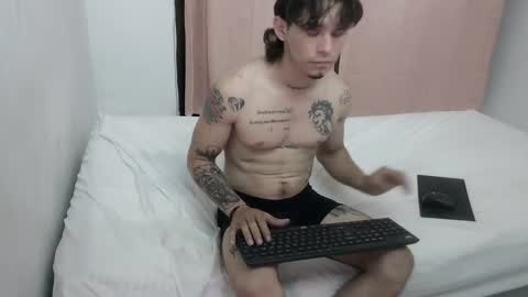 machine_gun27 online show from January 21, 3:48 am