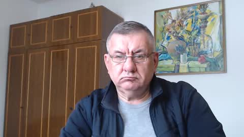 Snapshot of machomale3 chatting on January 15, 12:04 pm Macho online show from January 15, 12:04 pm