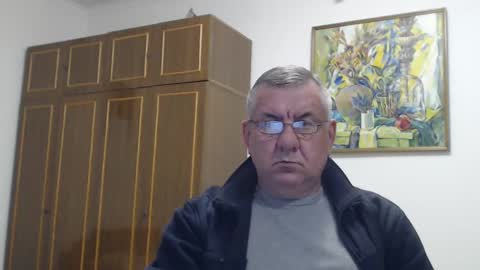 Snapshot of machomale3 chatting on January 23, 12:25 am Macho online show from January 23, 12:25 am