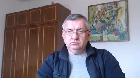 Snapshot of machomale3 chatting on February 6, 2:04 pm Macho online show from February 6, 2:04 pm