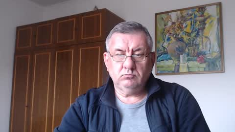 Snapshot of machomale3 chatting on March 7, 2:56 pm Macho online show from March 7, 2:56 pm