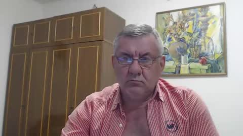 Snapshot of machomale3 chatting on March 8, 9:18 pm Macho online show from March 8, 9:18 pm