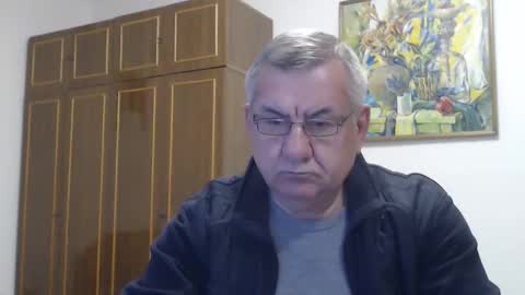 Snapshot of machomale3 chatting on November 3, 2:51 pm Macho online show from November 3, 2:51 pm