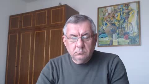 Macho online show from May 1, 4:22 pm