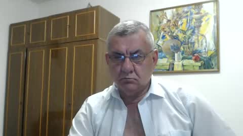 Macho online show from June 22, 8:50 pm