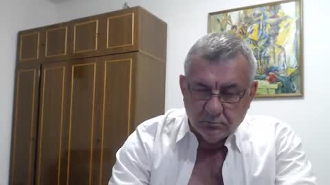 Macho online show from July 3, 7:20 pm