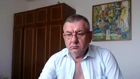 Macho online show from August 1, 7:29 am