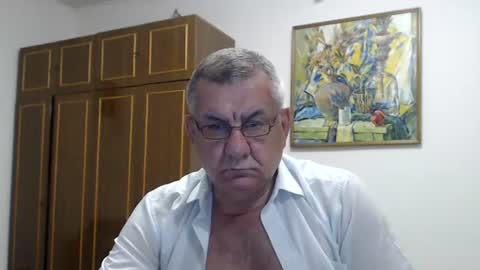 Macho online show from August 3, 7:39 pm