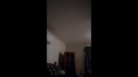 Snapshot of mack9875 chatting on March 27, 7:25 am mack9875 online show from March 27, 7:25 am