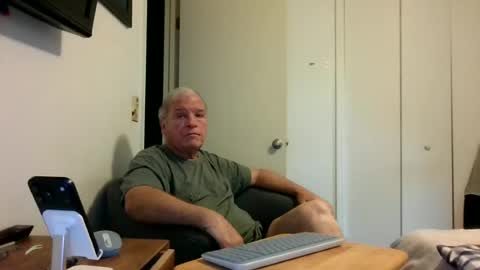 Snapshot of mackdocc001 chatting on June 16, 2:09 pm mackdocc001 online show from June 16, 2:09 pm