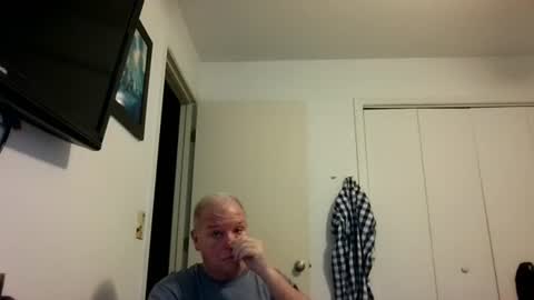 Snapshot of mackdocc001 chatting on July 21, 2:08 pm mackdocc001 online show from July 21, 2:08 pm