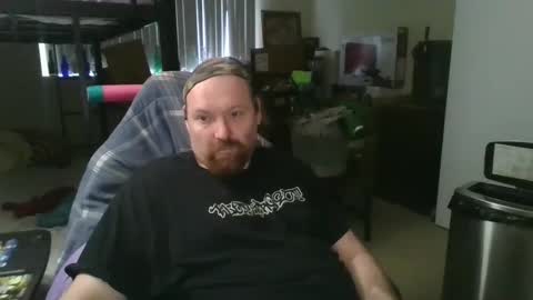 Snapshot of mackhere4u chatting on April 21, 3:07 pm mackhere4u online show from April 21, 3:07 pm