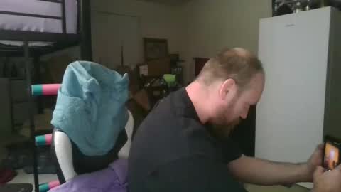 Snapshot of mackhere4u chatting on May 15, 3:57 am mackhere4u online show from May 15, 3:57 am