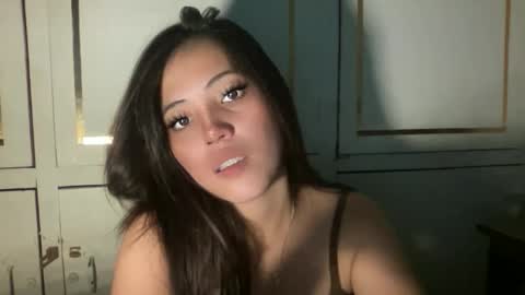 Maceey online show from January 17, 2:33 pm