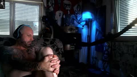 Snapshot of mad_dem0n chatting on September 12, 5:29 am Manuel online show from September 12, 5:29 am