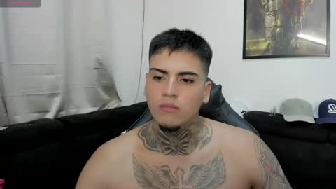 Snapshot of mad_maxxx1 chatting on October 30, 12:01 am max online show from October 30, 12:01 am