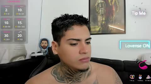 Snapshot of mad_maxxx1 chatting on November 18, 11:58 am max online show from November 18, 11:58 am